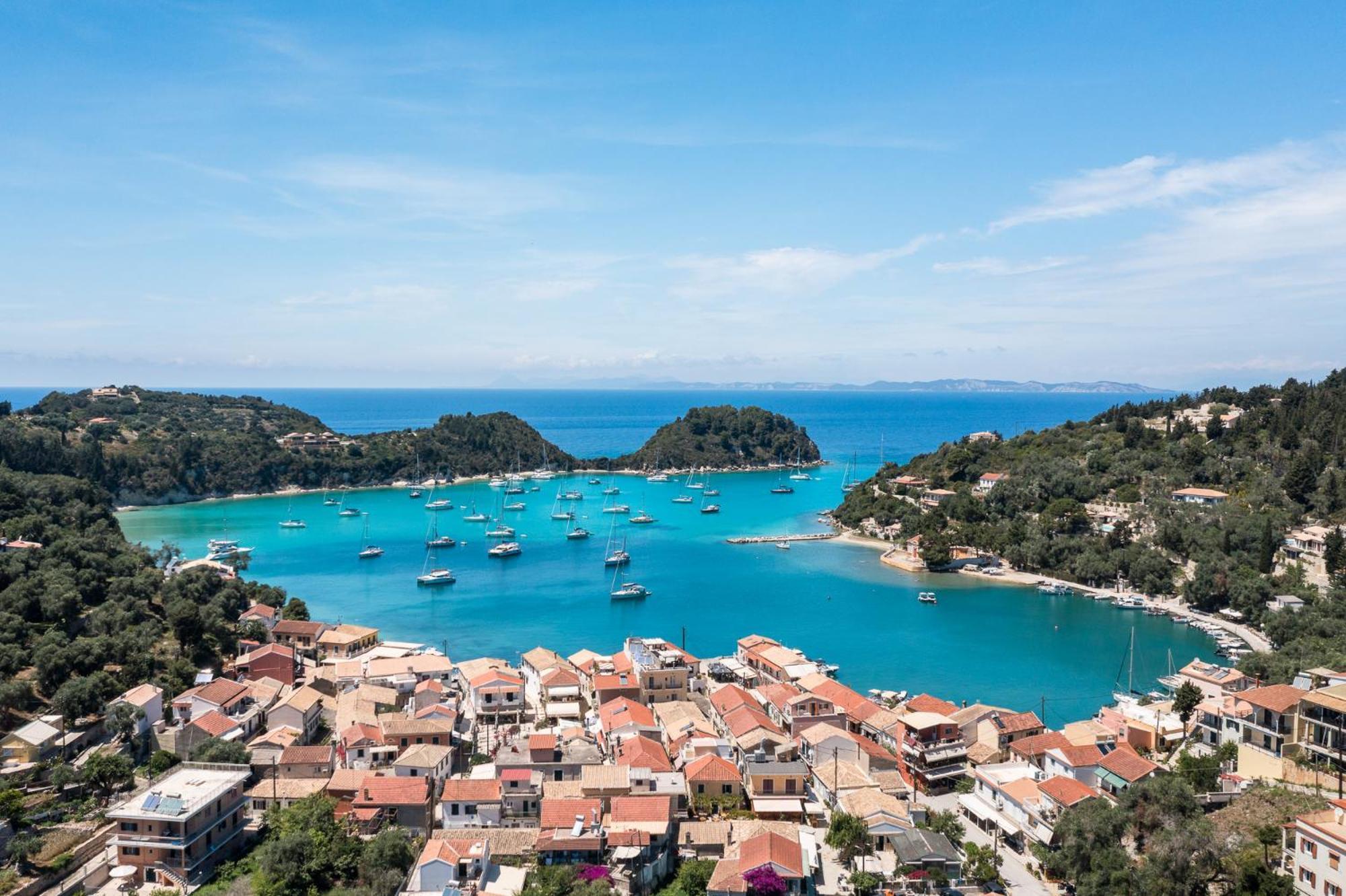 Agaloula Centrally Located Apartments, Lakka Exteriér fotografie