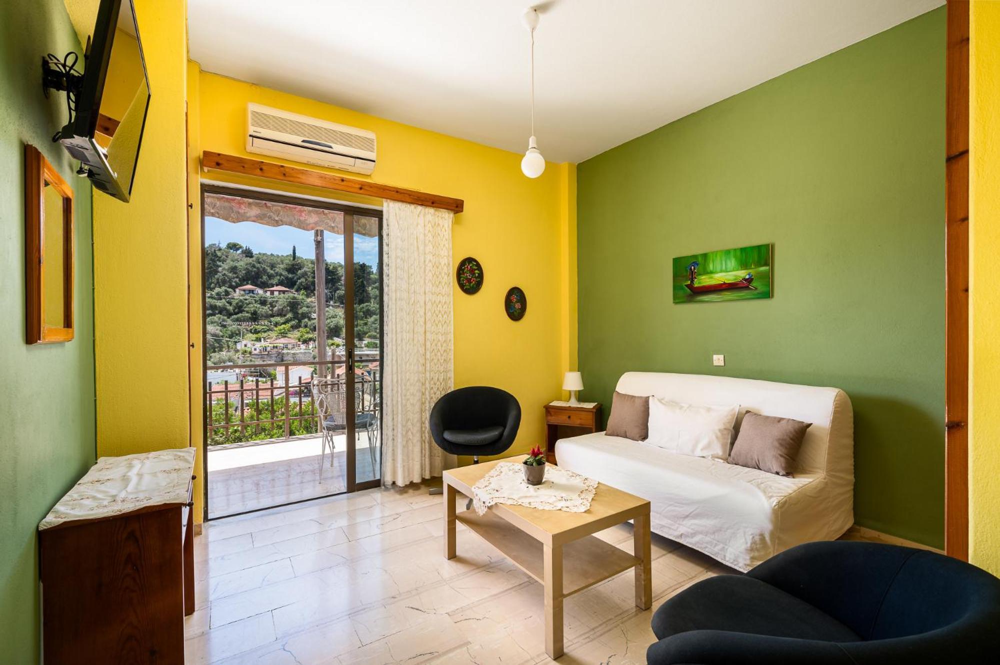 Agaloula Centrally Located Apartments, Lakka Exteriér fotografie