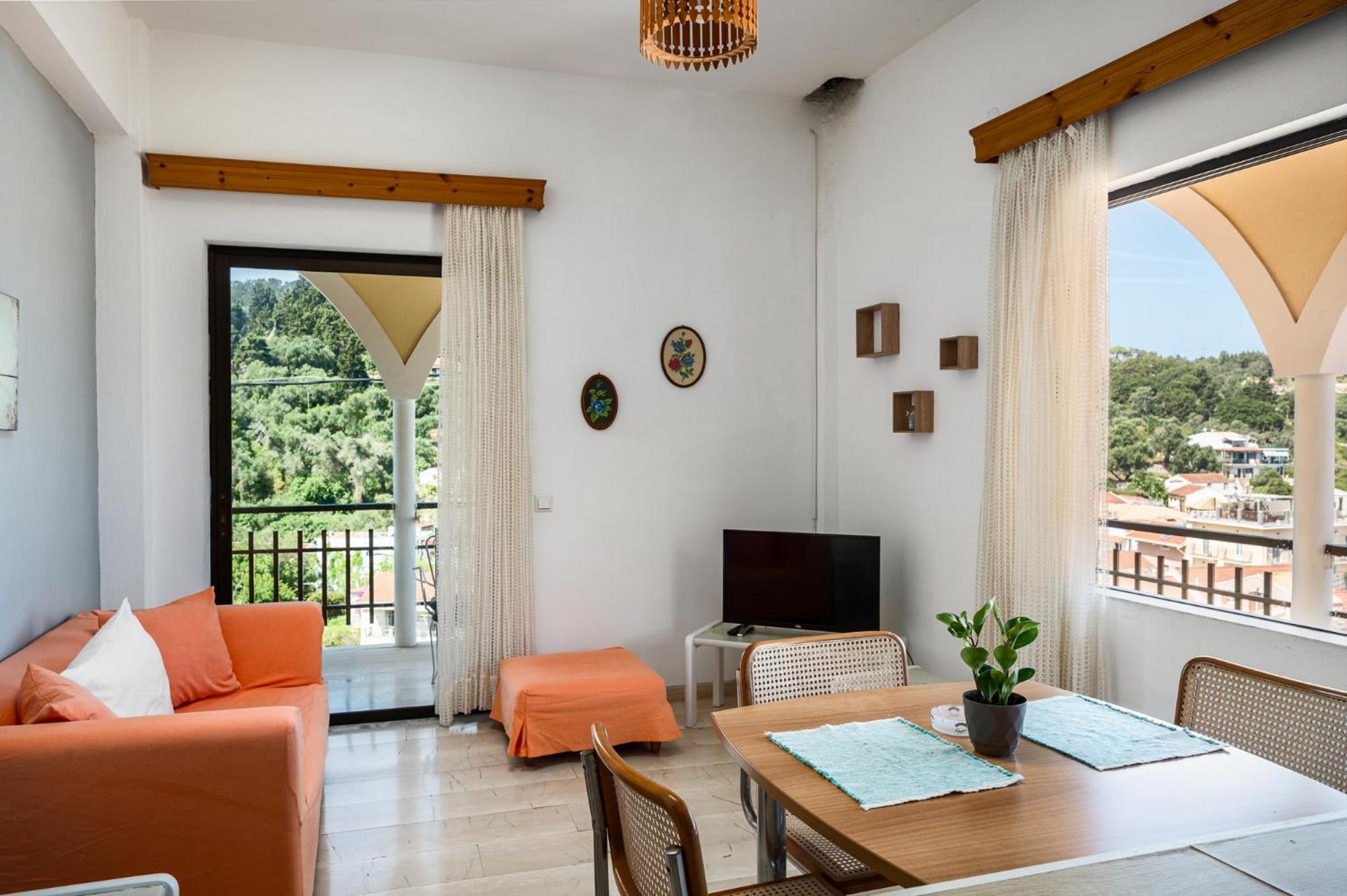 Agaloula Centrally Located Apartments, Lakka Exteriér fotografie